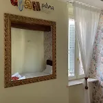 Glam Parme