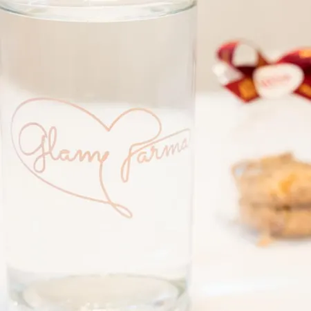 Glam Parme