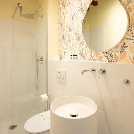 Glam Affittacamere 4*